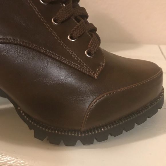 Booties - Picture 4 of 5